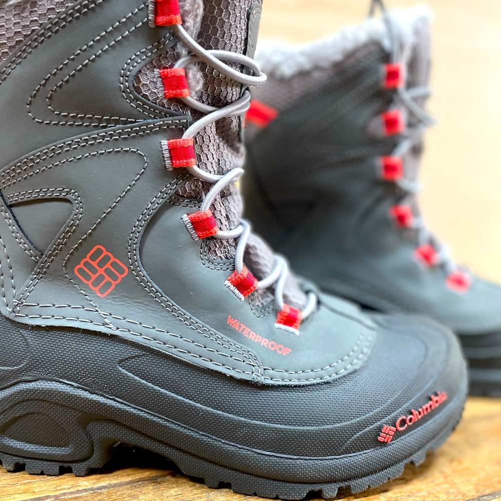 Columbia 200grams snow boots
